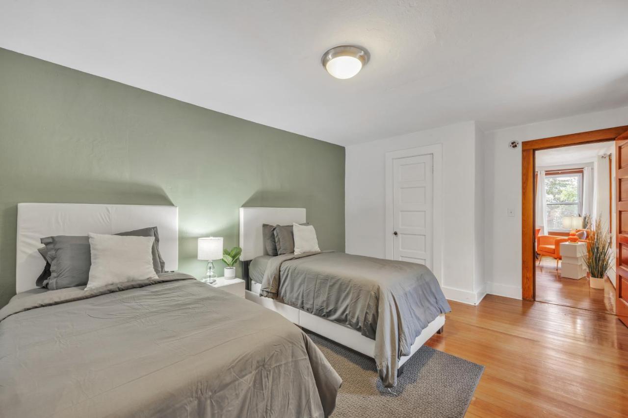 Brand New Stylish Noho Apartment Northampton Bagian luar foto