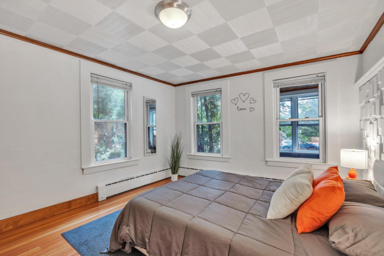 Brand New Stylish Noho Apartment Northampton Bagian luar foto
